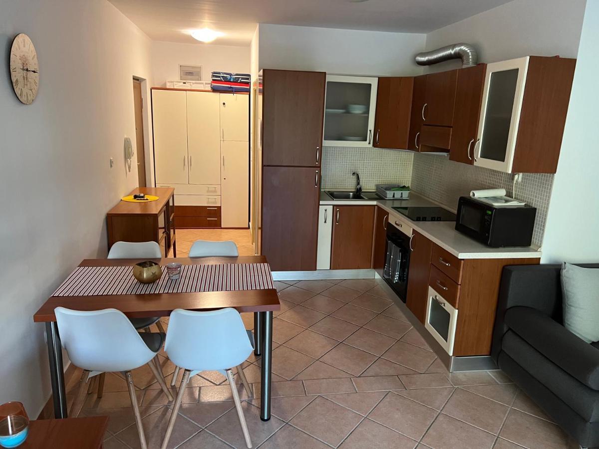 Mario Apartment Brela Kültér fotó